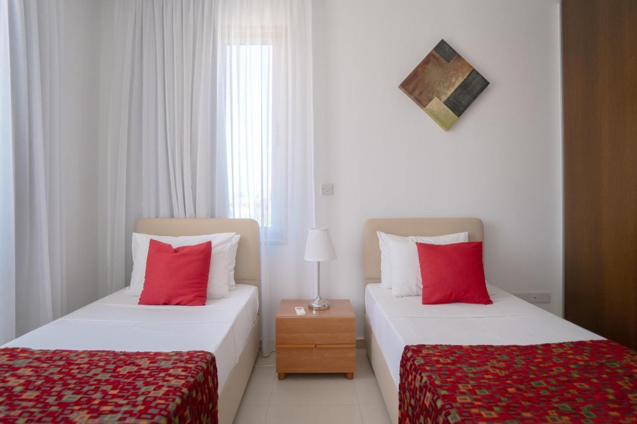 Oniros By Prestige Bookings Peyia Luaran gambar